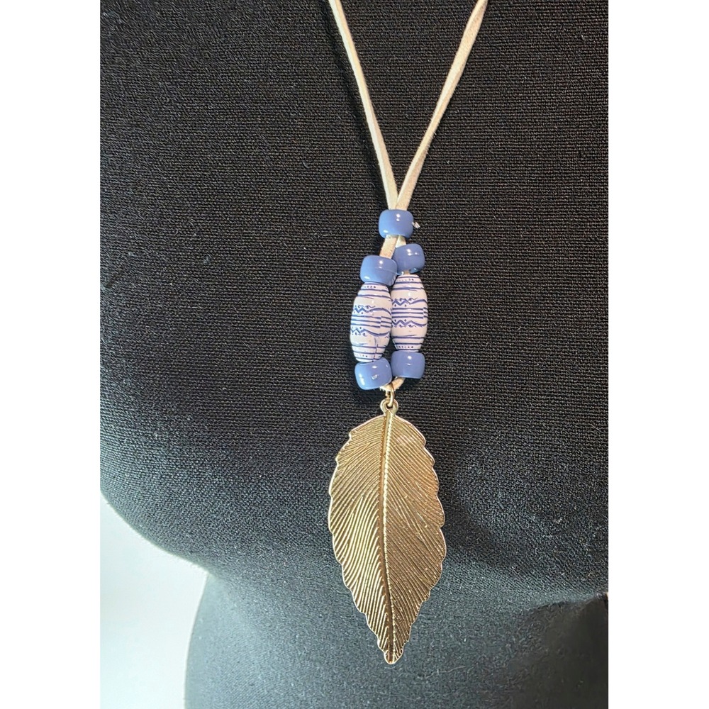 Boho Blue Beaded Feather Pendant Long Cord Necklace white and Gold Tone Tribal - Picture 5 of 11